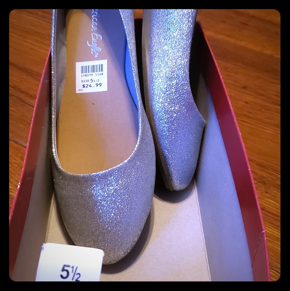 Womens flats
